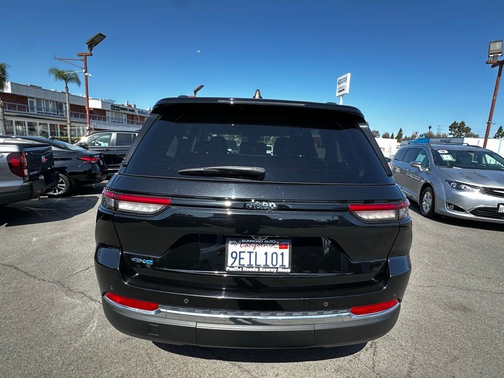 Used 2022 Black Jeep 4xe image 4
