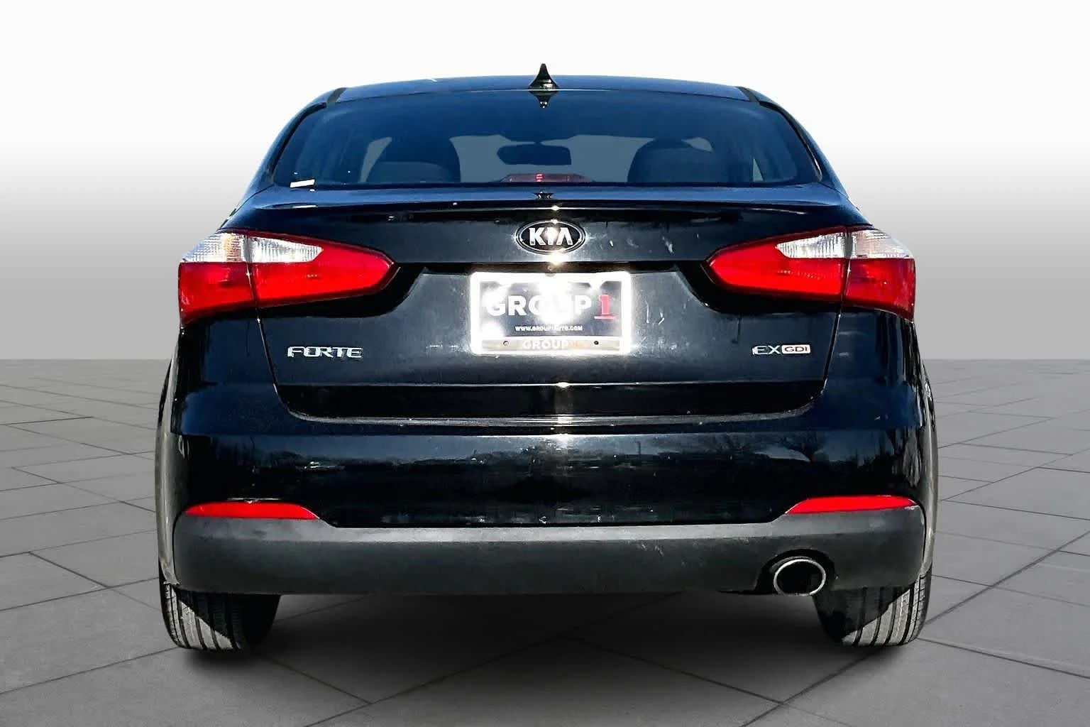 Used 2016 Aurora Black Pearl Kia EX image 8