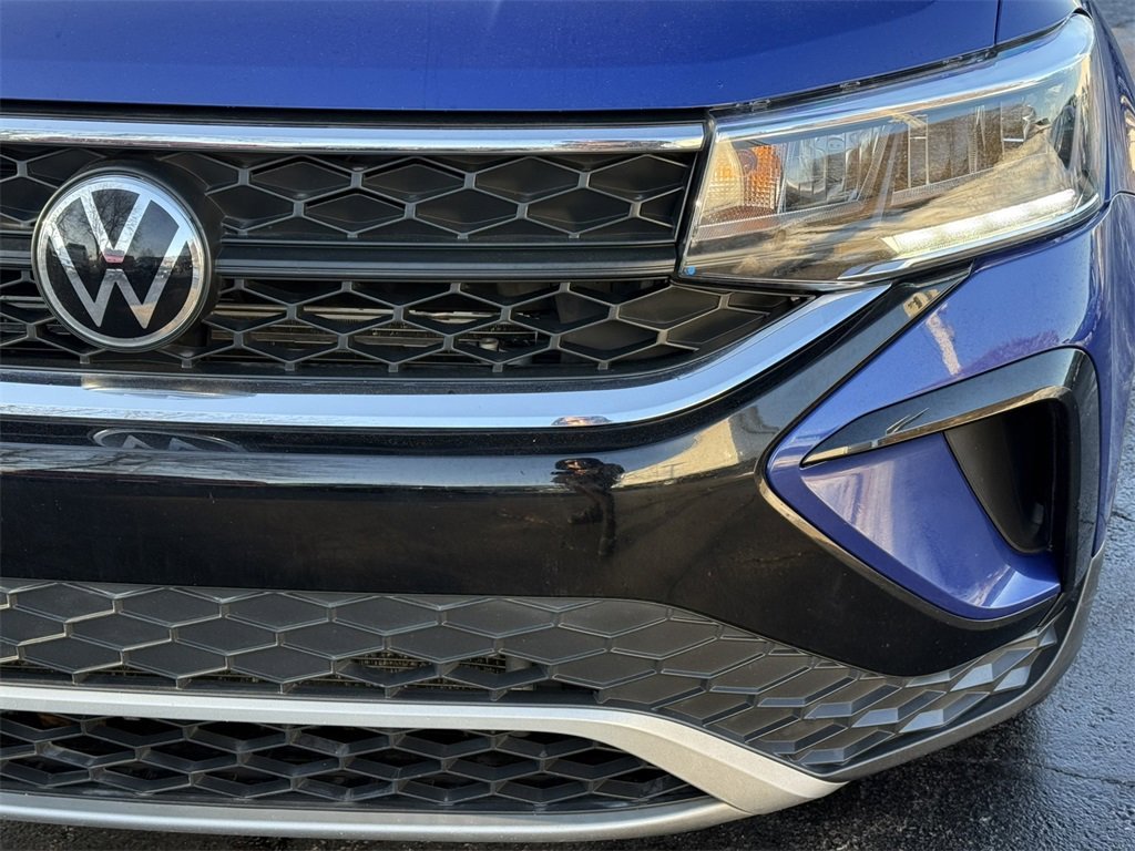 2022 VOLKSWAGEN TAOS - Image 9