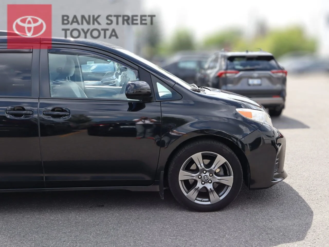 Used 2020 0218 Midnight Black Toyota LE image 38