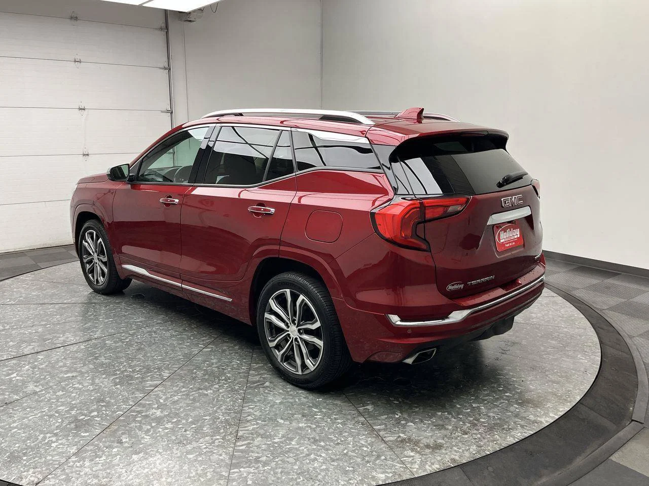 Used 2019 GMC Terrain Denali with VIN 3GKALXEX5KL109719 for sale in Fond Du Lac, WI