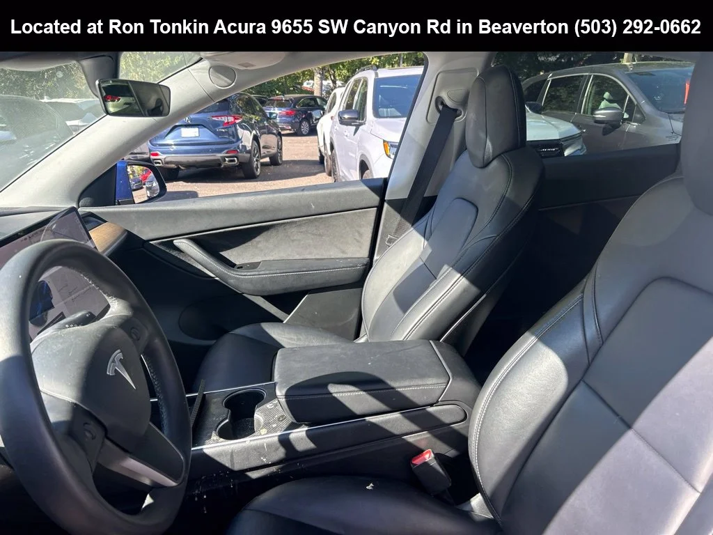 Used 2020 Deep Blue Metallic Tesla Long Range image 9