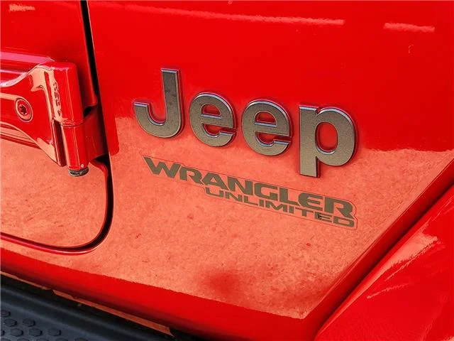 Used 2018 Firecracker Red Clearcoat Jeep Rubicon 4x4 image 4