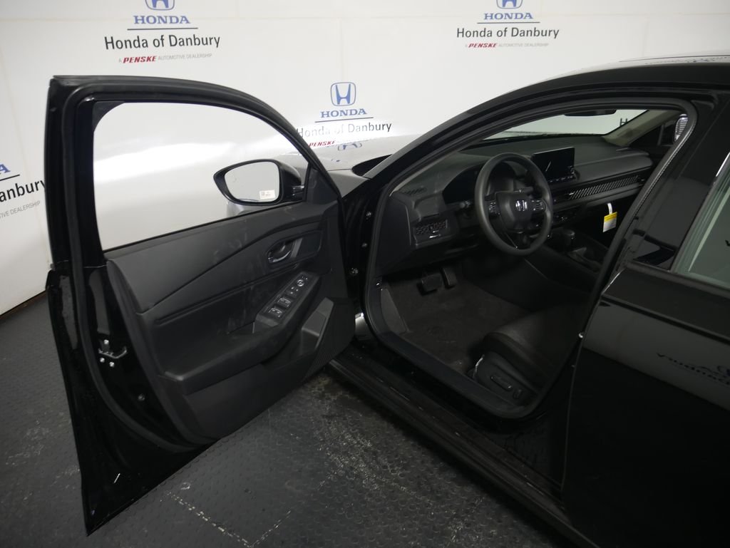 New 2026 Crystal Black Pearl Honda SE image 10