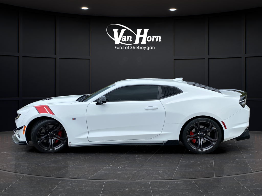 Used 2019 Summit White Chevrolet SS image 4
