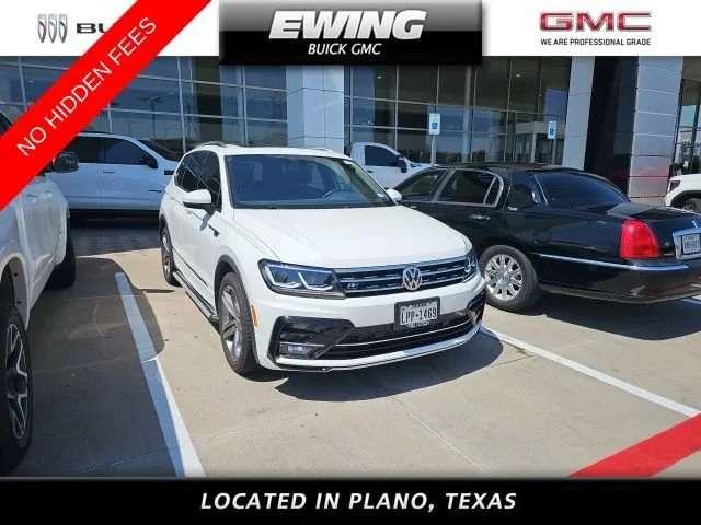 Used 2019 White Volkswagen SE image 1