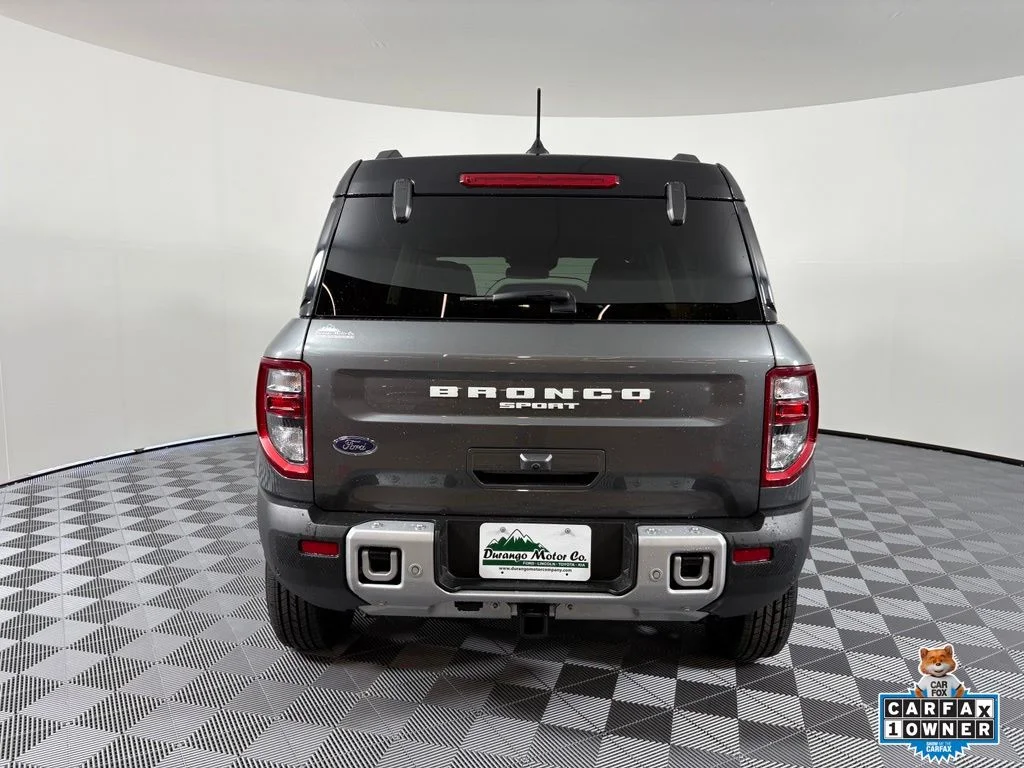 Used 2025 Gray Ford Badlands image 9