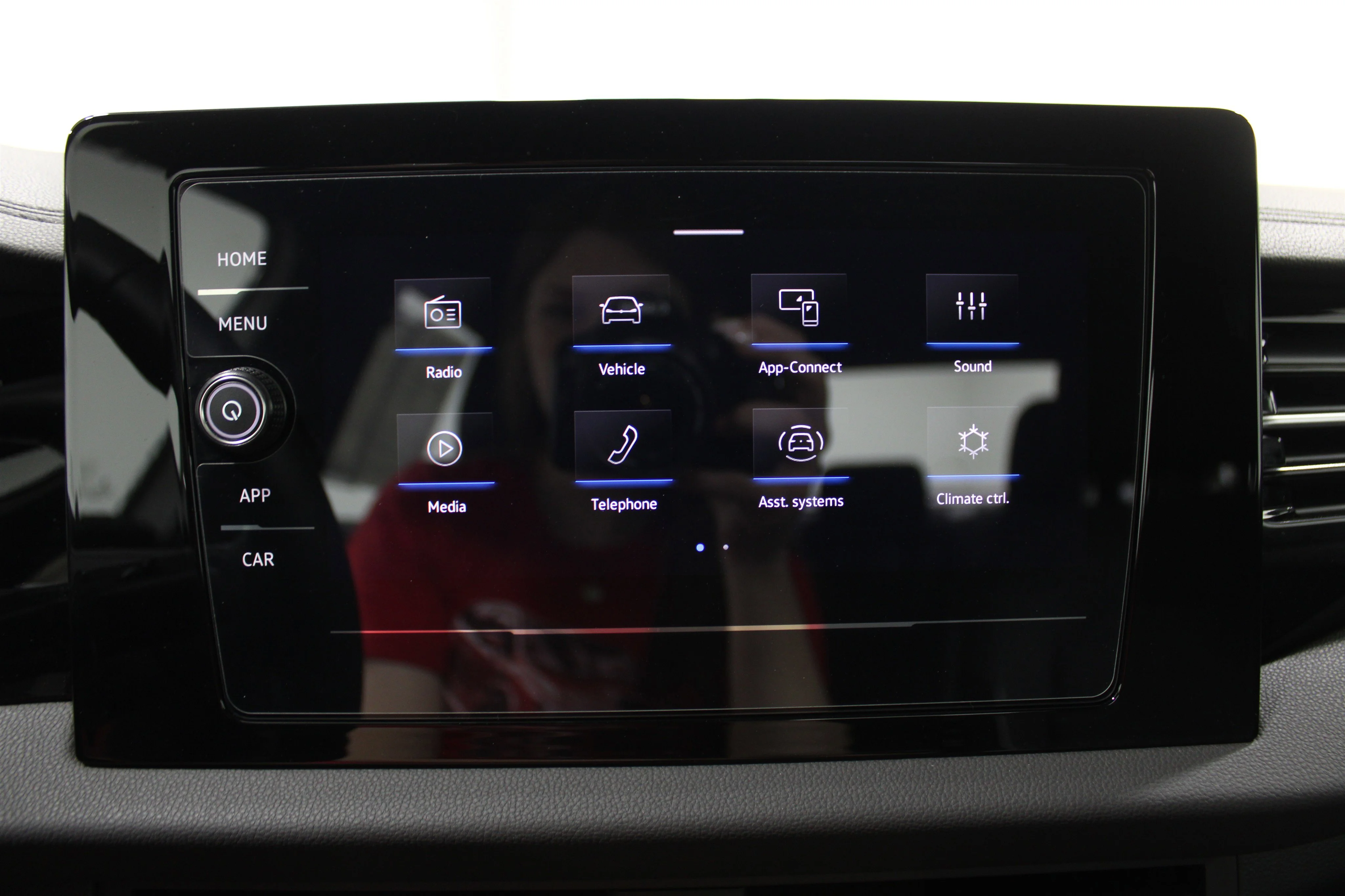 2025 Volkswagen Jetta Sport - Photo 14