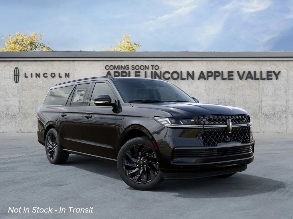 New 2027 Black Lincoln Reserve image 4