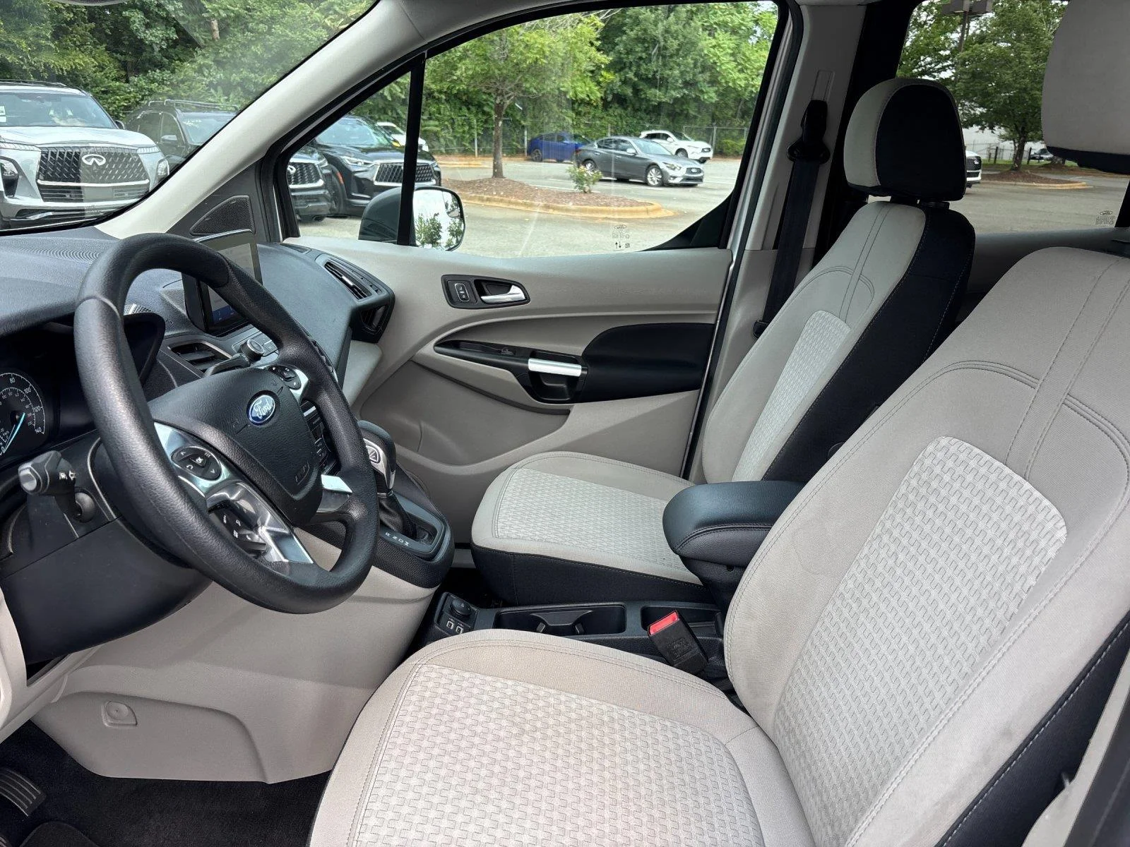 Used 2022  Ford XLT image 15