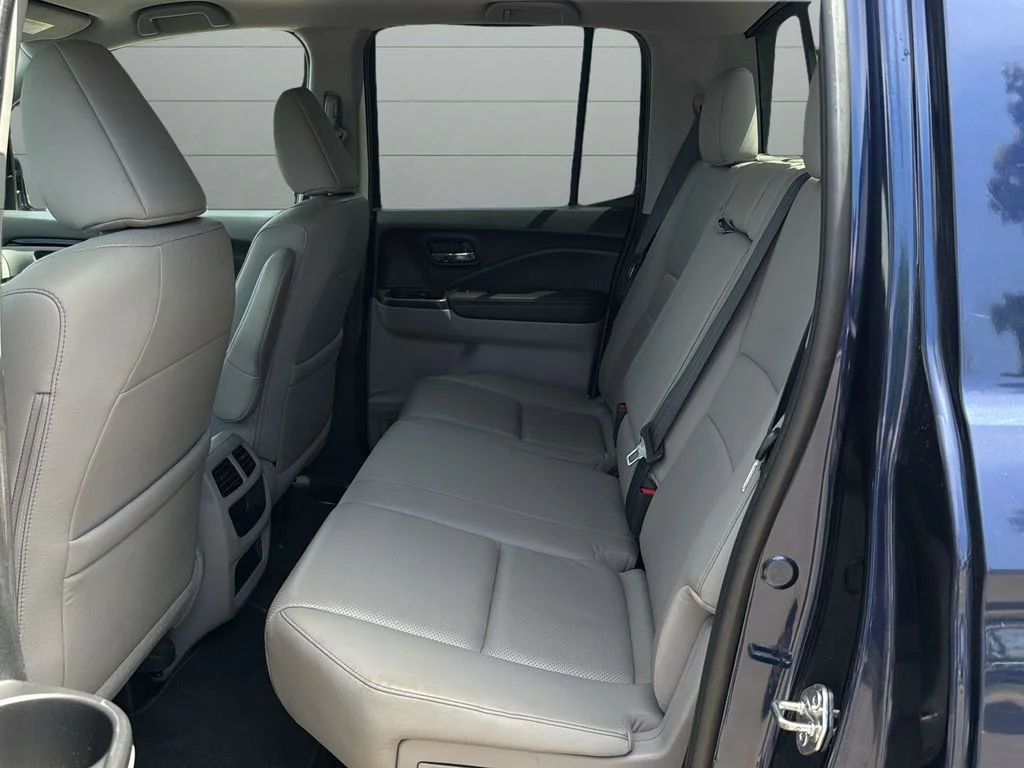Used 2020 Blue Honda RTL-E image 17