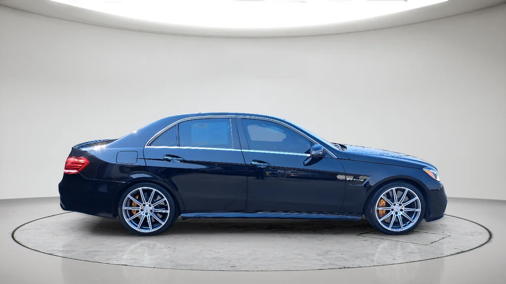 Used 2014  Mercedes-Benz E 63 S AMG® image 4