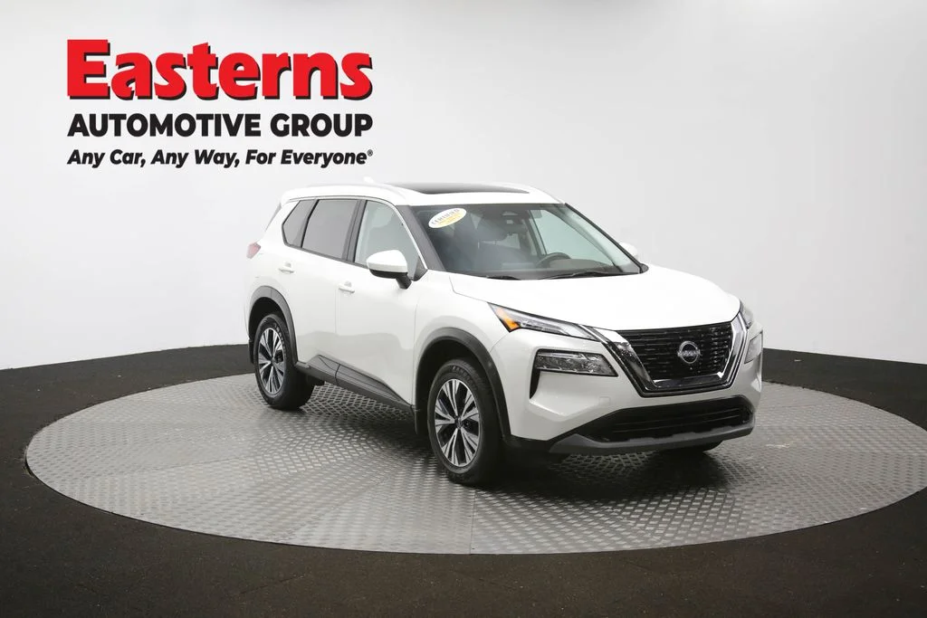 Used 2023 White Nissan SV image 50