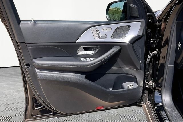 Used 2025 Black Mercedes-Benz GLE 350 image 18