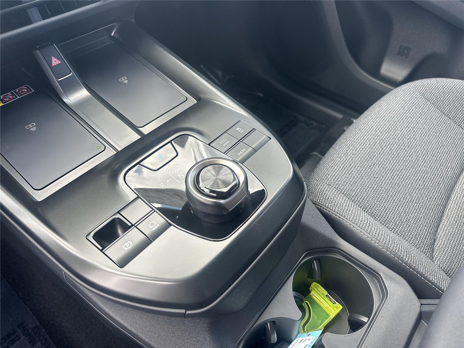 Used 2026 Wind Chill Pearl TOYOTA  image 19