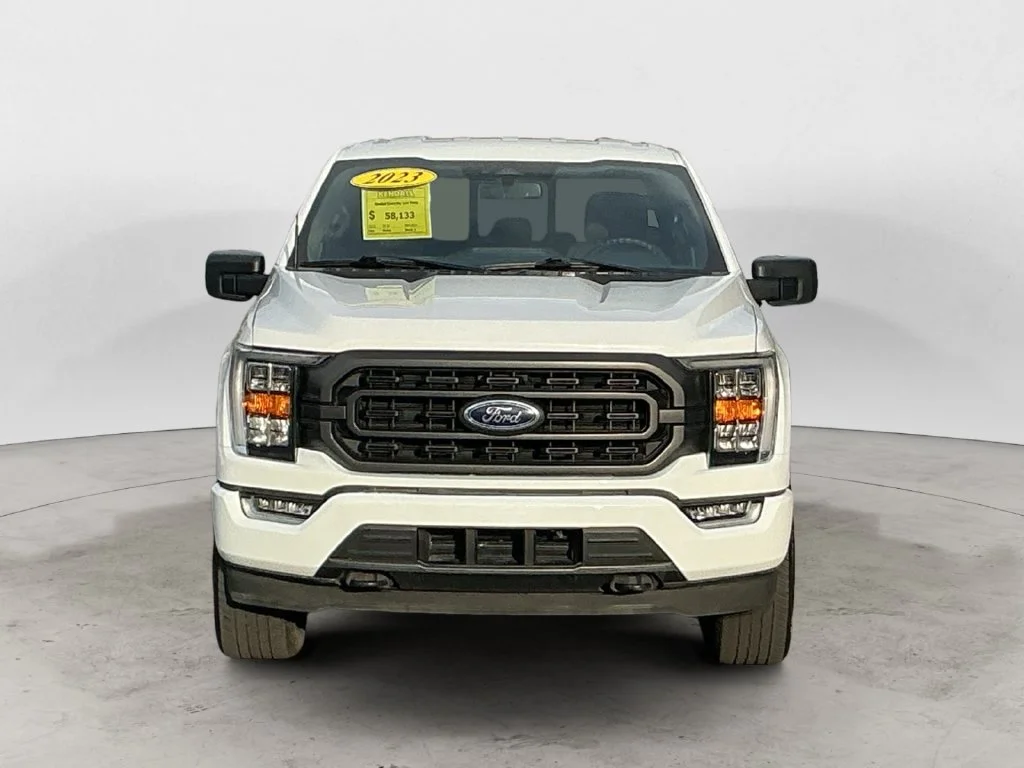 Used 2023 White Ford XLT image 2