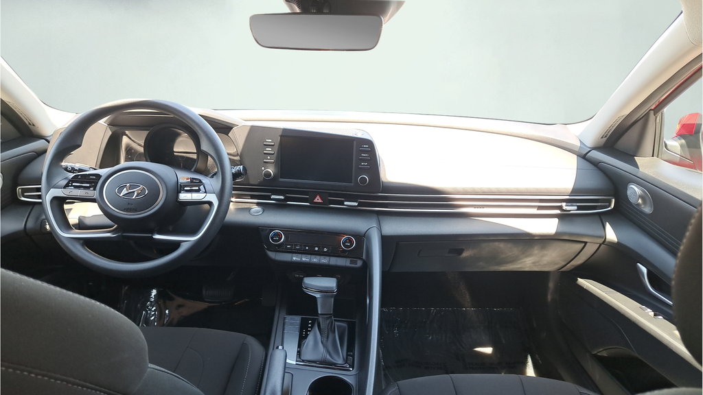 Used 2021 Red Hyundai SEL image 17