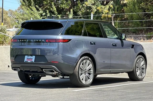 New 2026 Varesine Blue Land Rover SE image 5