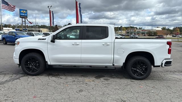 New 2026 Summit White Chevrolet RST image 3