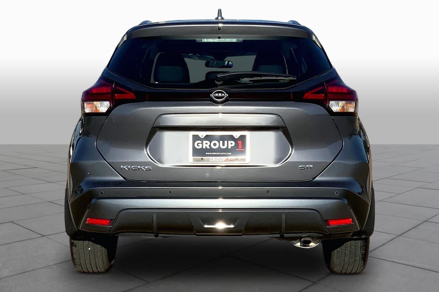 Pre-Owned 2023 Nissan Kicks SR