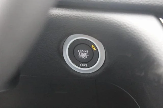 2026 Chrysler Pacifica Limited - Photo 19