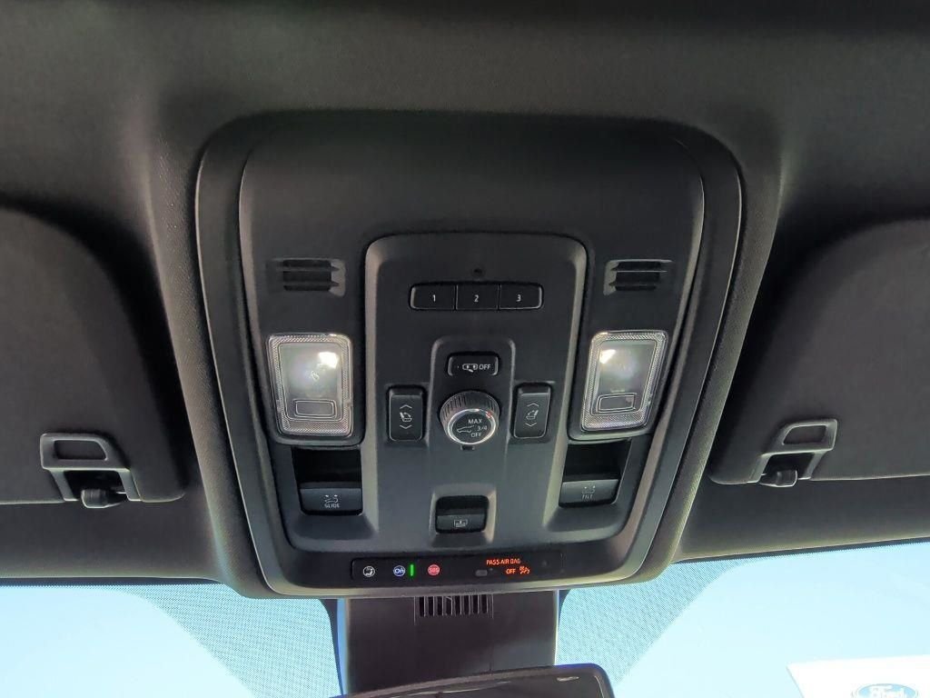 Used 2023 Gray Chevrolet RST image 25