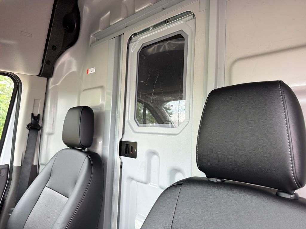 New 2026 Oxford White Ford Cargo Van image 14