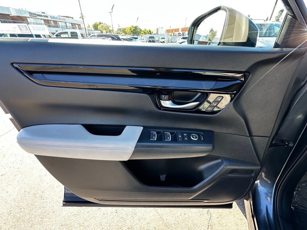 Used 2024 Gray Honda EX-L image 12