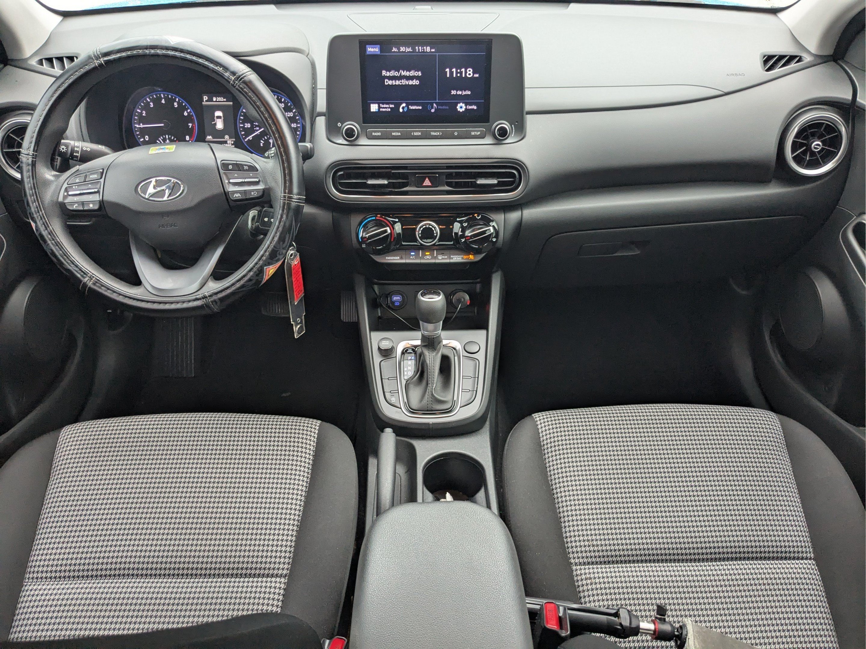 2022 Hyundai Kona SE - Photo 12