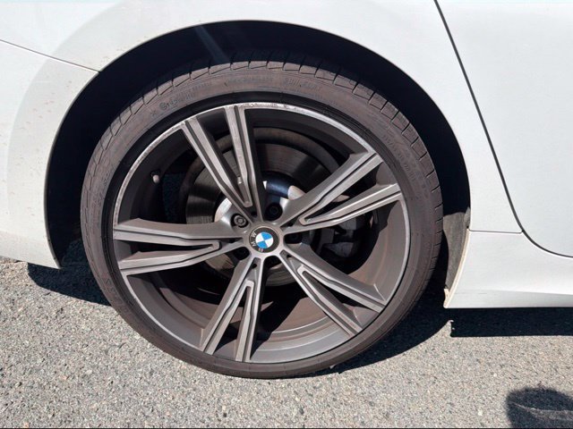Used 2023 White BMW 330i image 31
