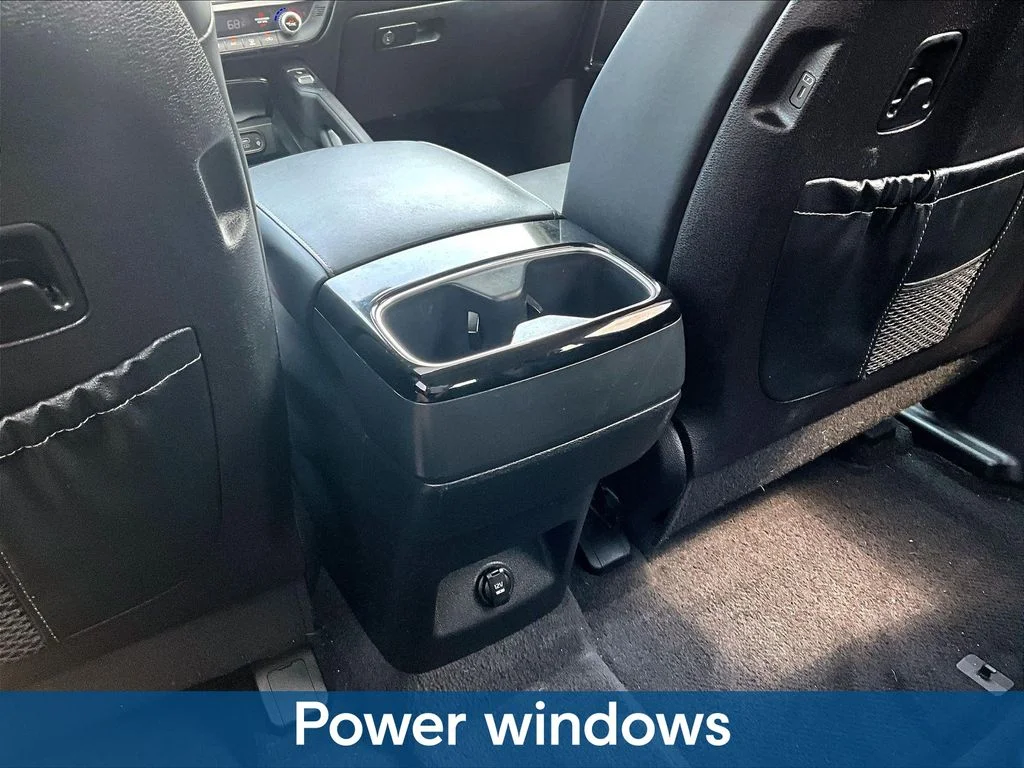 Certified Used 2025 Silver Kia S image 13