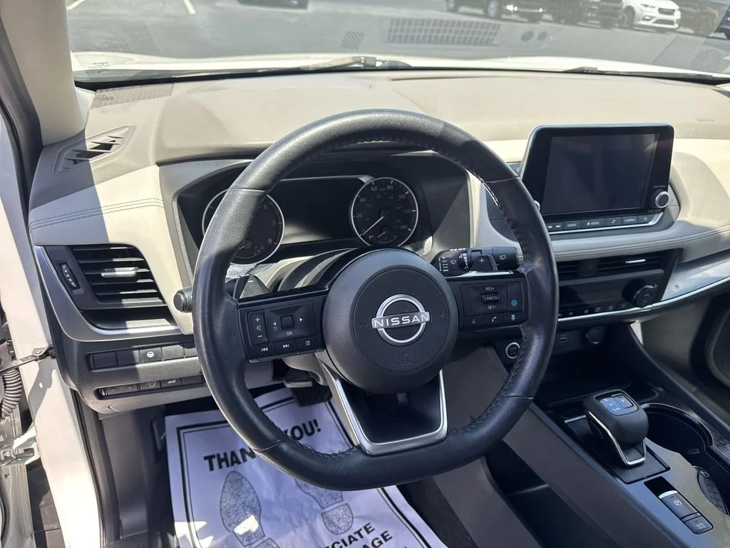 Used 2023 White Nissan SV image 14