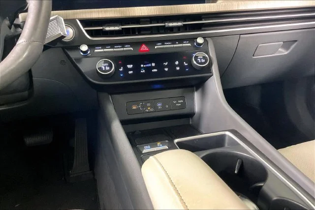 Used 2024 Red Hyundai Limited image 8