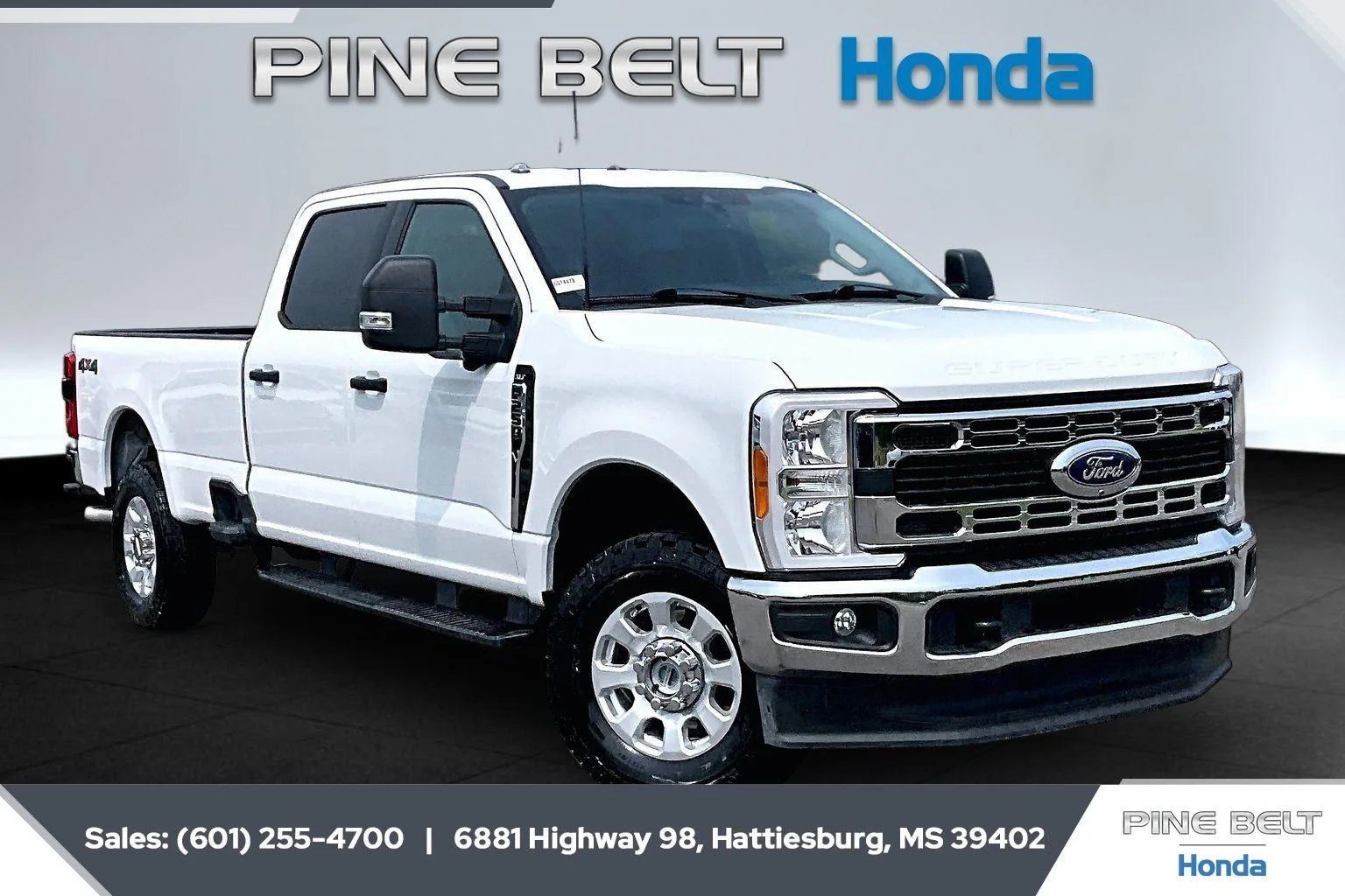 2023 Ford F-250 XLT 4x4 Crew Cab 8' Box's photo