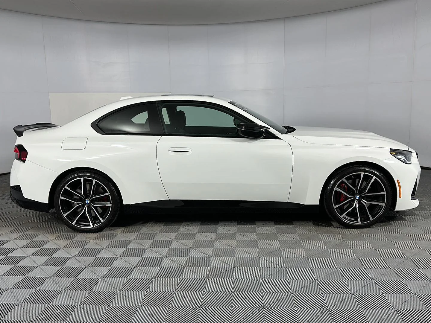 Used 2023 Alpine White BMW M240i xDrive image 29