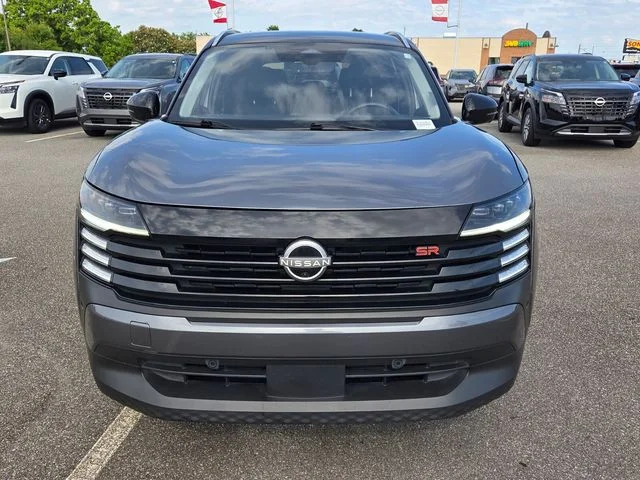 Used 2025 Gray Nissan SR image 2