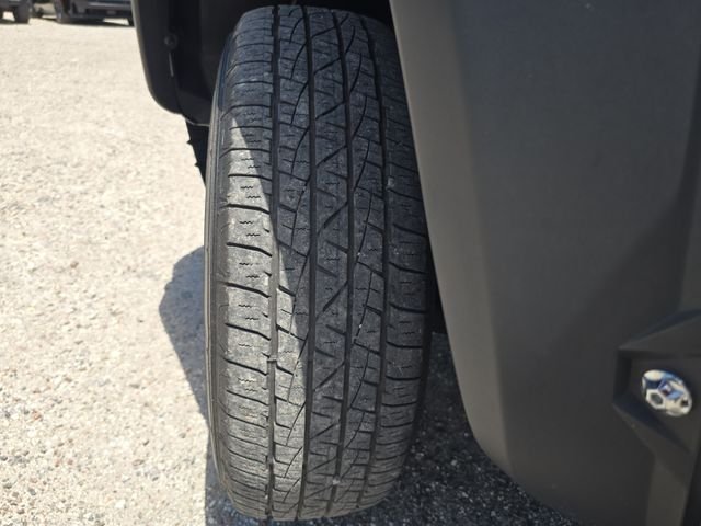 Used 2023 Silver Toyota SR5 image 27
