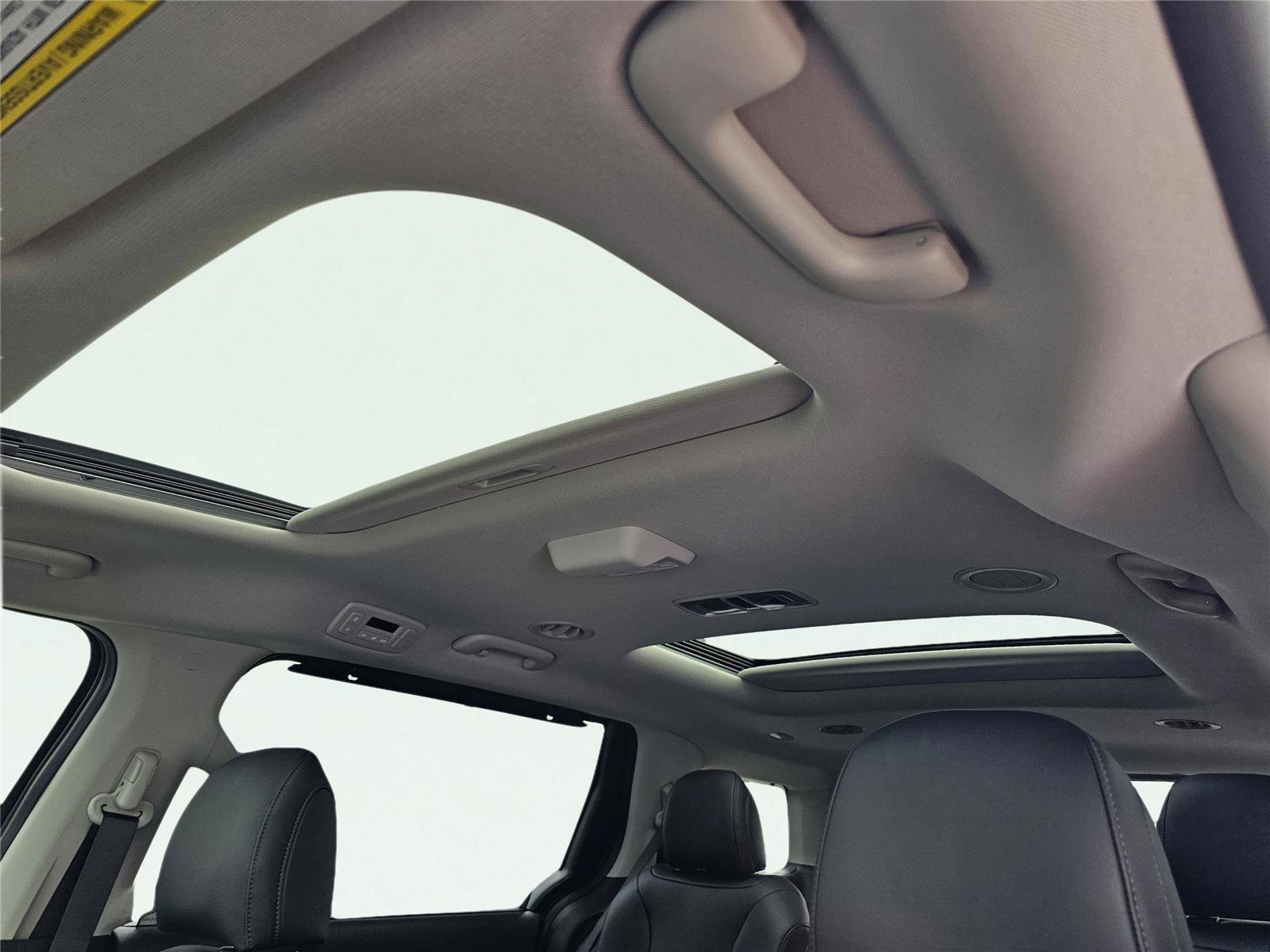 2026 Kia Carnival SX - Photo 19