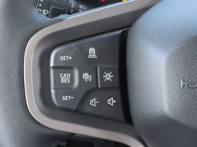 New 2026 Avalanche Gray Ford Outer Banks® image 24