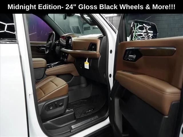 2026 Chevrolet Suburban High Country - Photo 19