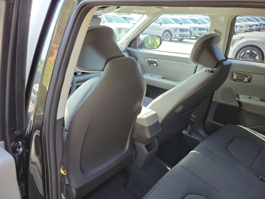 New 2027 Interstellar Gray Kia S image 16