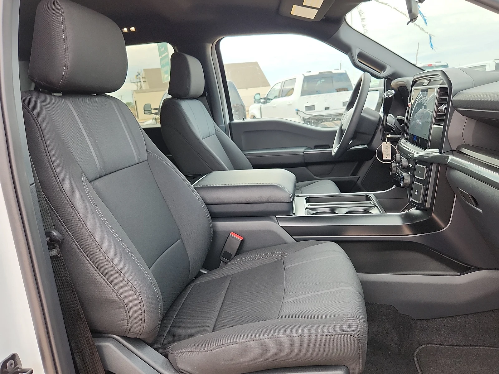 New 2026 Oxford White Ford STX image 20