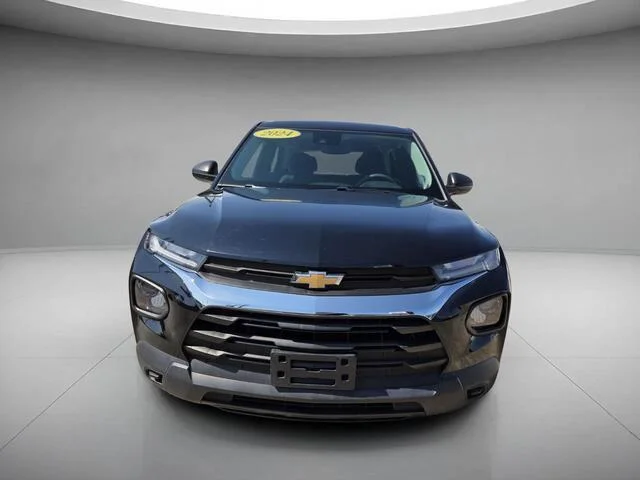 Used 2023 Mosaic Black Metallic Chevrolet LS image 8