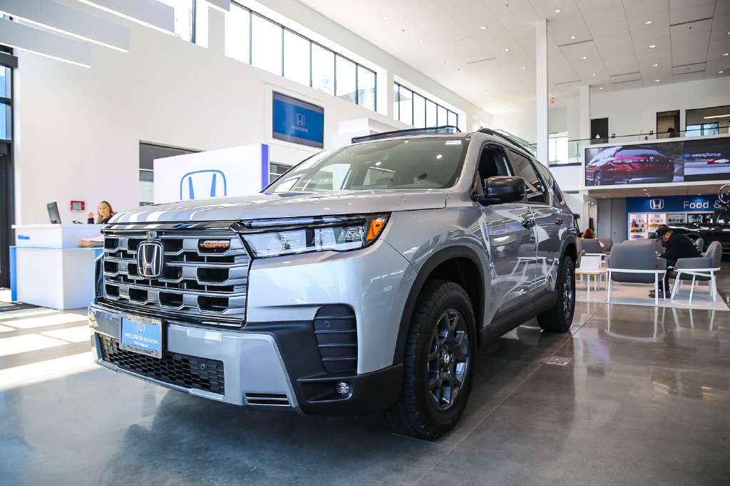 New 2026 Solar Silver Metallic Honda TrailSport image 3