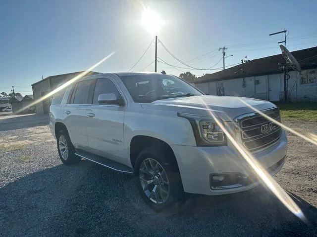 Used 2015 White GMC SLT image 1