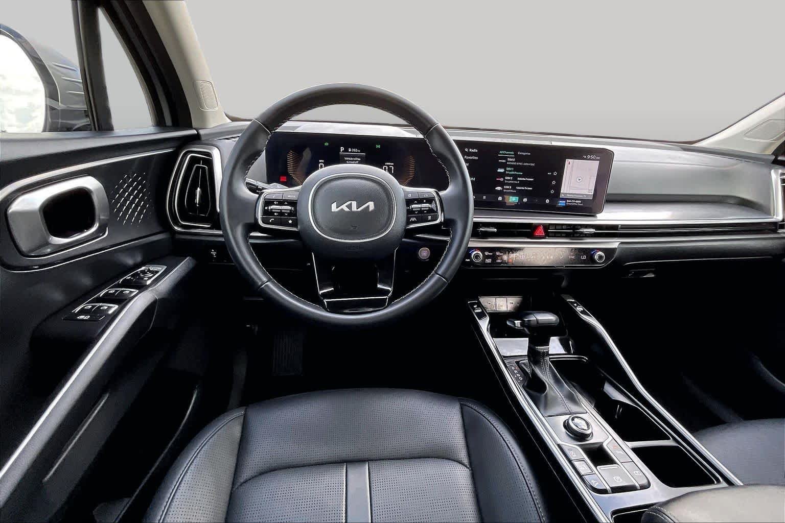 2025 Kia Sorento S - Photo 6