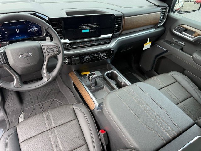 2026 Chevrolet Silverado 1500 High Country - Photo 16