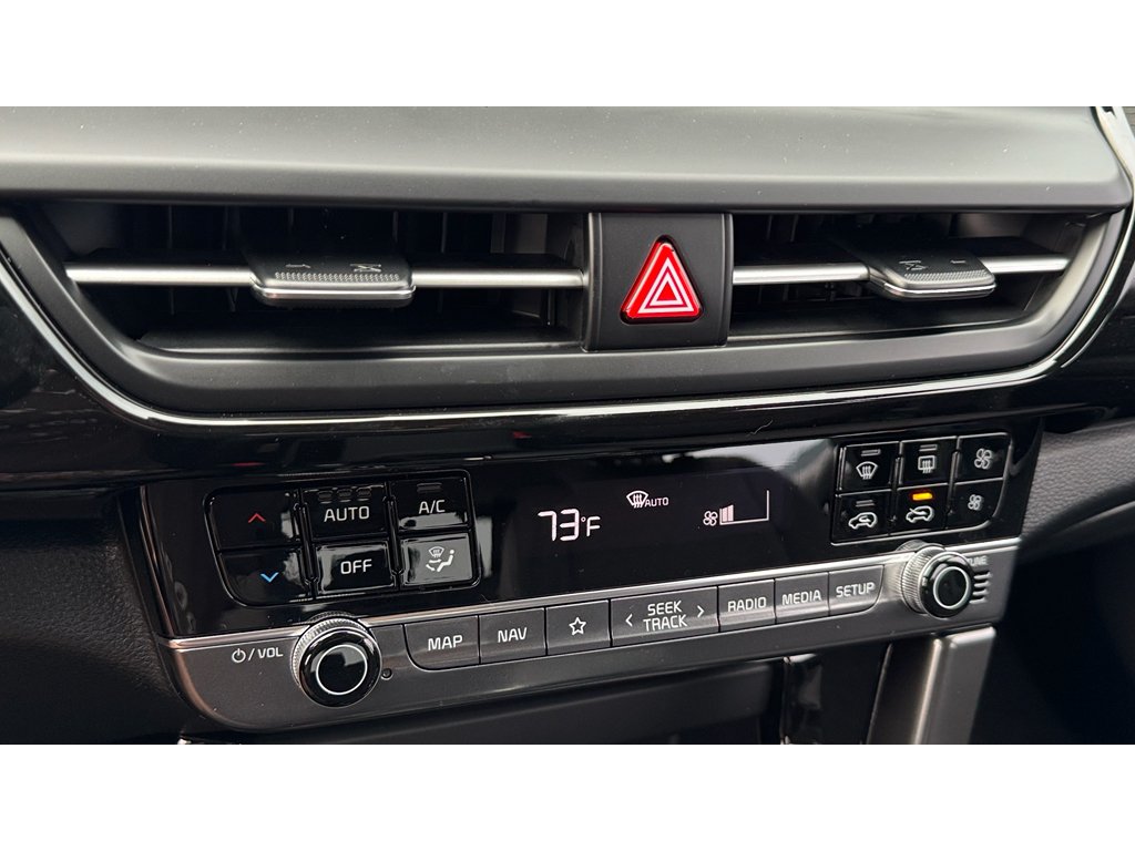 New 2026 Pluton Blue / Black Roof Kia S image 19