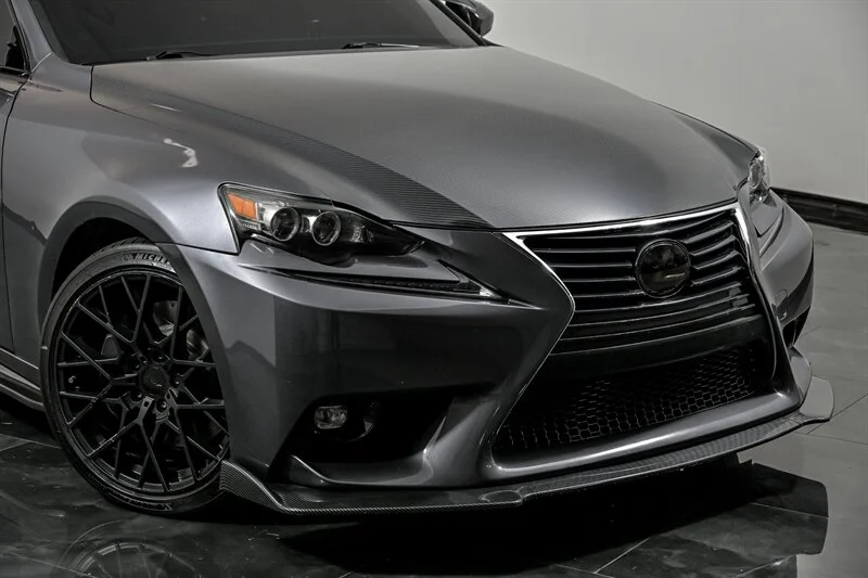 Used 2016 Nebula Gray Pearl Lexus  image 2