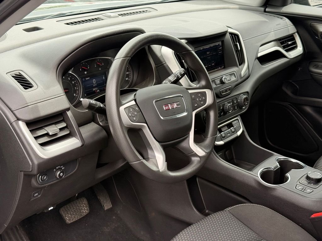 Used 2024 Ebony Twilight Metallic GMC SLE image 13
